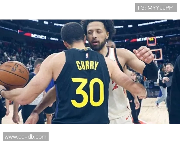 克莱末节狂砍17分再现神勇表现创个人新高自2023年勇士对活塞以来 克莱末节狂砍17分再现神勇表现创个人新高自2023年勇士对活塞以来