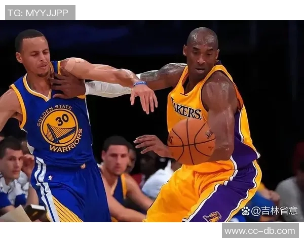 名嘴称库里如同昔日科比球队实力平平但绝不会交易他